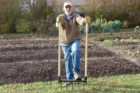 Cobrahead broadfork garden tool Noel outstanding in his field